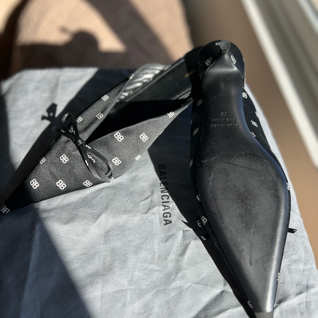 Brand New Balenciaga Slip On Size 39 Authentic Brand New Balenciaga Slip On Size 39 Authentic